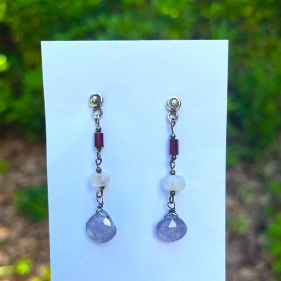 Sterling silver and natural stone earrings - Picture 2 of 3